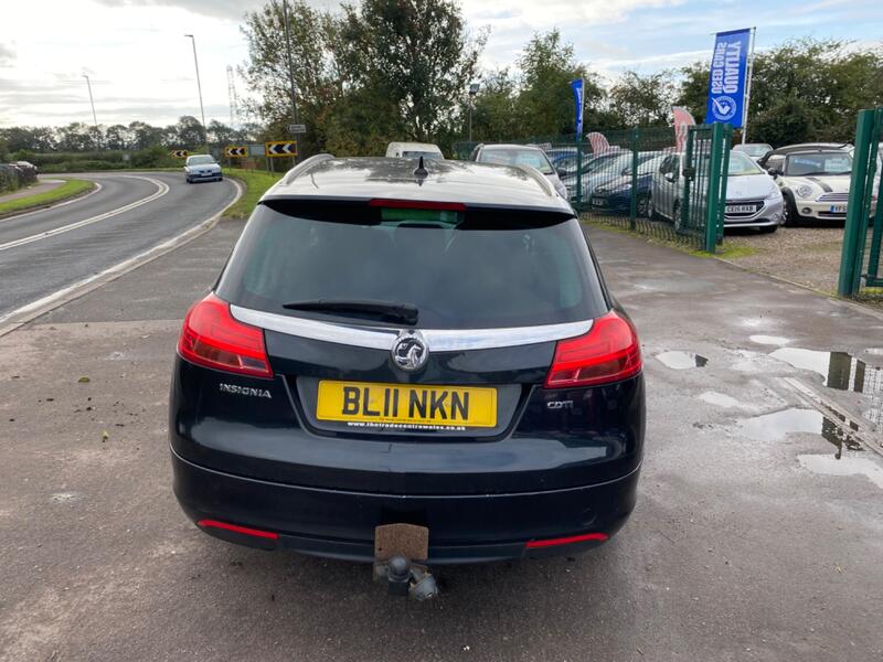 VAUXHALL INSIGNIA