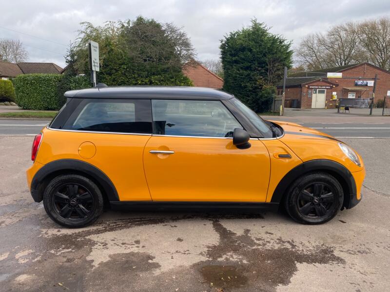 View MINI HATCH ONE 1.5 D 3-Door **ZERO ROAD TAX** **FACELIFT MODEL**