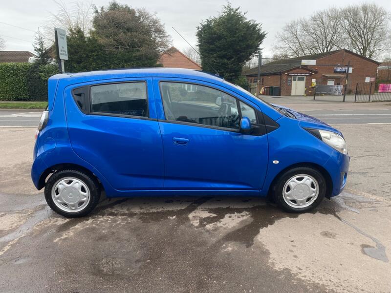 View CHEVROLET SPARK 1.0 i LS  * £35 road tax *