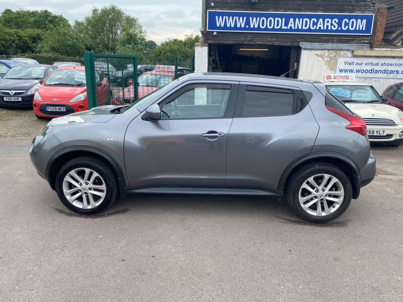 NISSAN JUKE