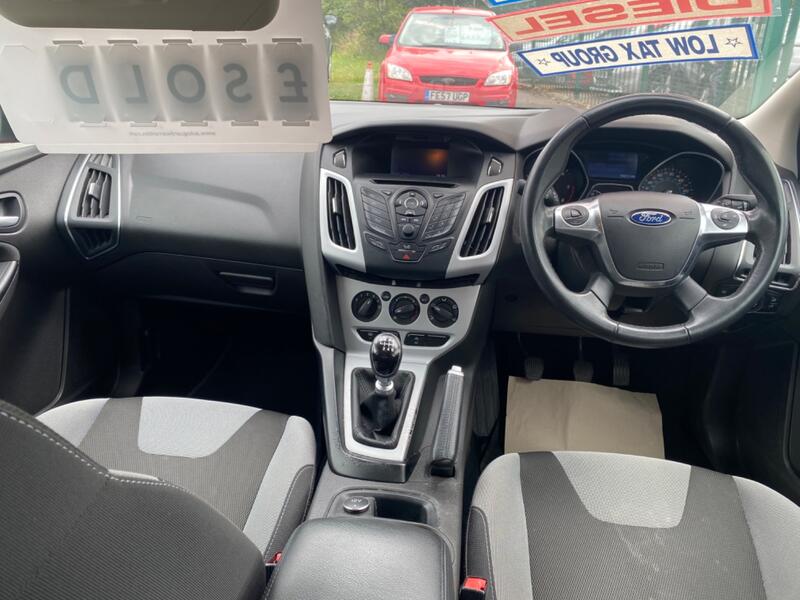 FORD FOCUS
