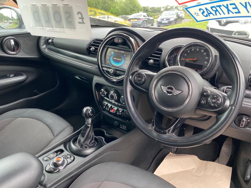 MINI CLUBMAN