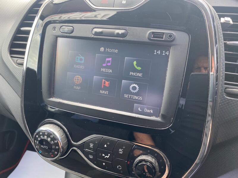 RENAULT CAPTUR