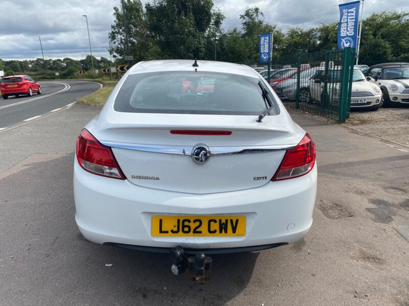 VAUXHALL INSIGNIA