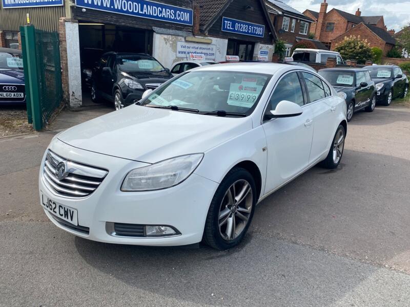 VAUXHALL INSIGNIA