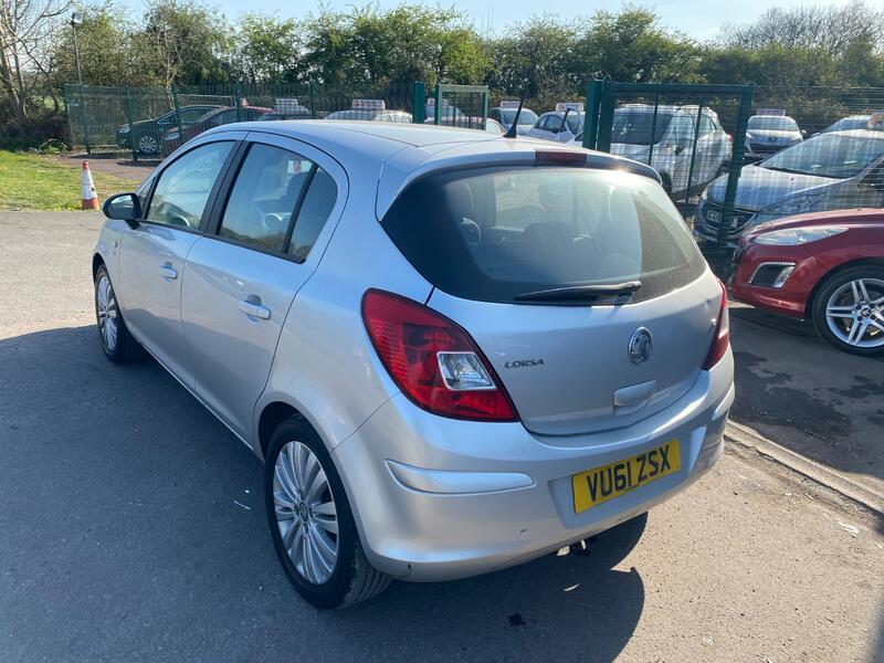 VAUXHALL CORSA