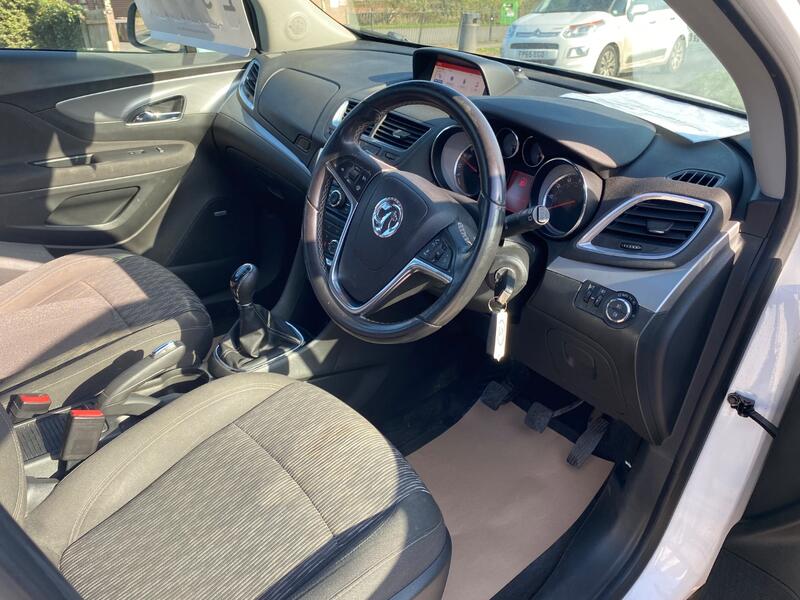 VAUXHALL MOKKA