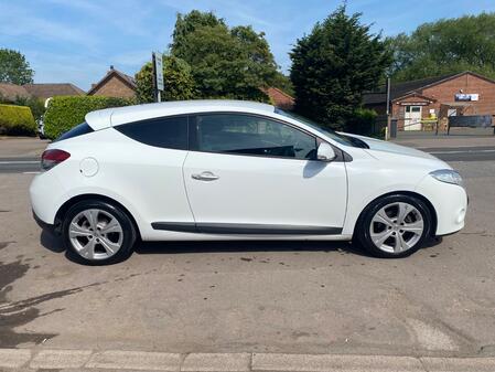 RENAULT MEGANE 1.5 dCi (110) Dynamique TomTom Coupe *£35 Road Tax * Last Owner 9.5 Years *