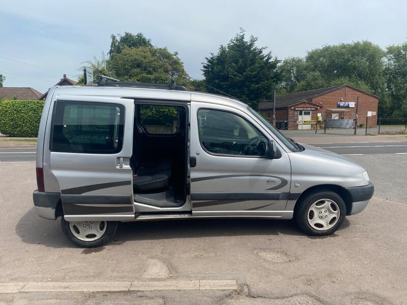 View PEUGEOT PARTNER 1.4 Quiksilver Mpv * 1 previous owner *