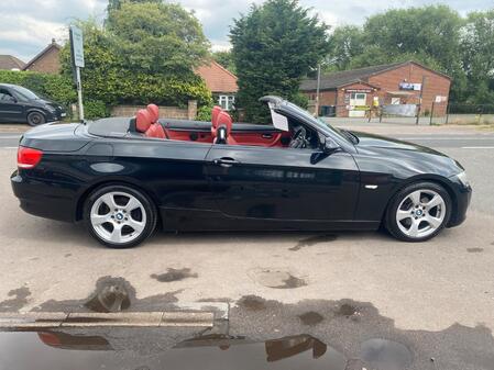BMW 3 SERIES 3.0 325i SE Convertible * FULL SERVICE HISTORY * LAST OWNER 8.5 YEARS *