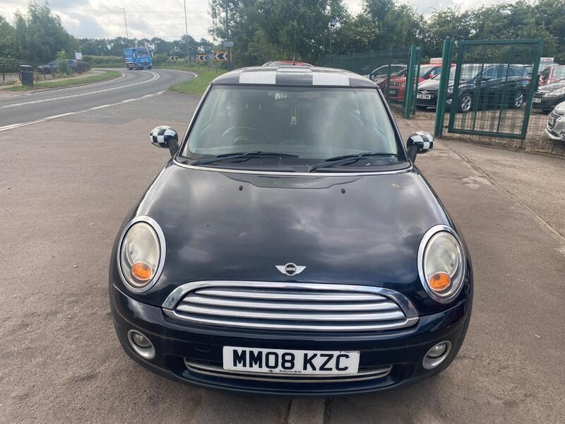 View MINI HATCH 1.4 One Hatch