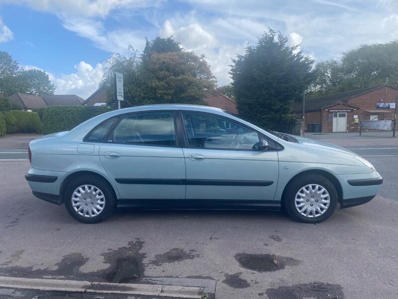 View CITROEN C5 2.0 HDi LX * LAST OWNER 22 YEARS * COMPREHENSIVE SERVICE HISTORY *