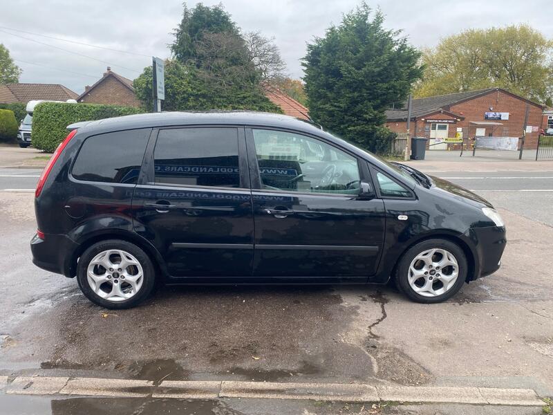 View FORD C-MAX 1.8 16v Zetec * ALLOYS * PRIVACY GLASS * PART EXCHANGE TO CLEAR *  MOT 25/8/2026 * 