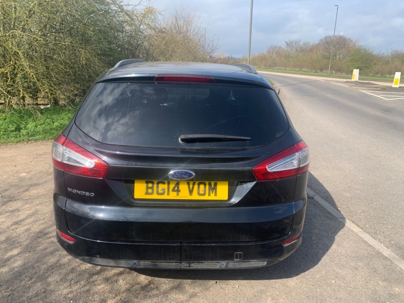 FORD MONDEO