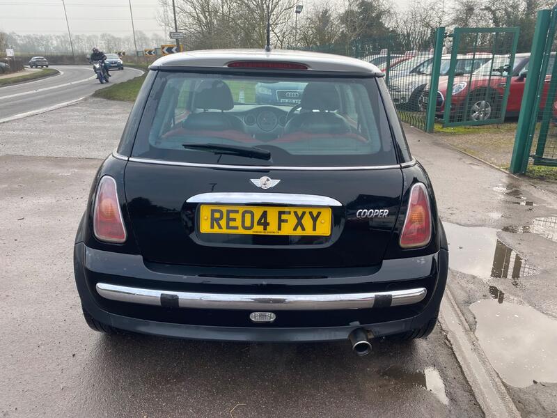 MINI HATCH COOPER