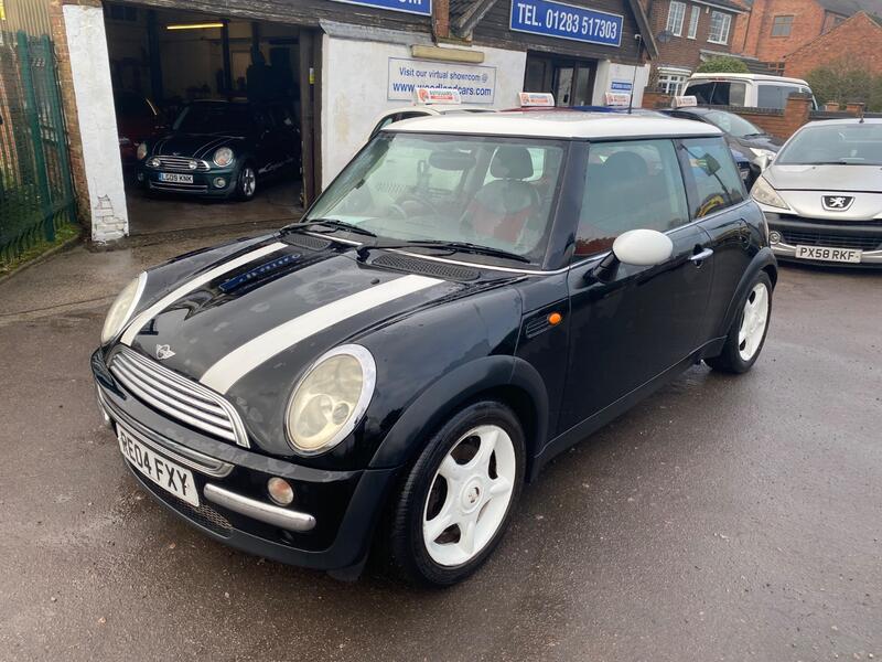 MINI HATCH COOPER