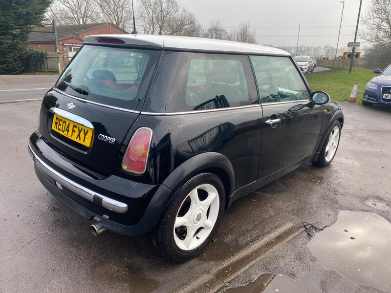 MINI HATCH COOPER