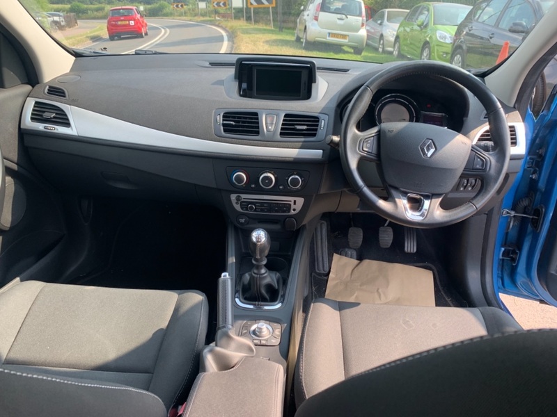 RENAULT MEGANE