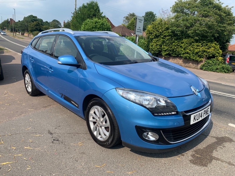 View RENAULT MEGANE DYNAMIQUE TOMTOM ENERGY 1.5 DCI ESTATE  *ZERO ROAD TAX*