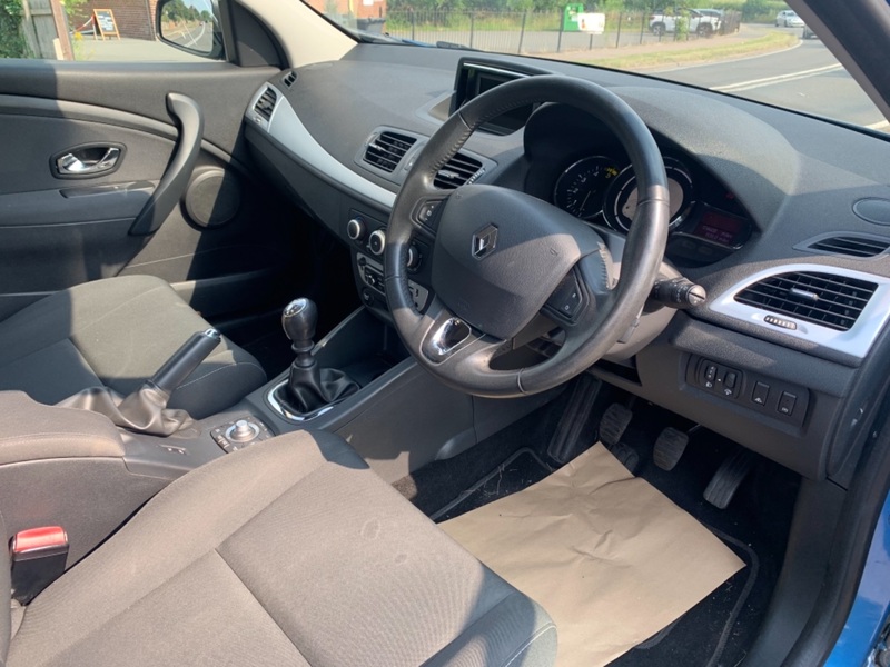 RENAULT MEGANE
