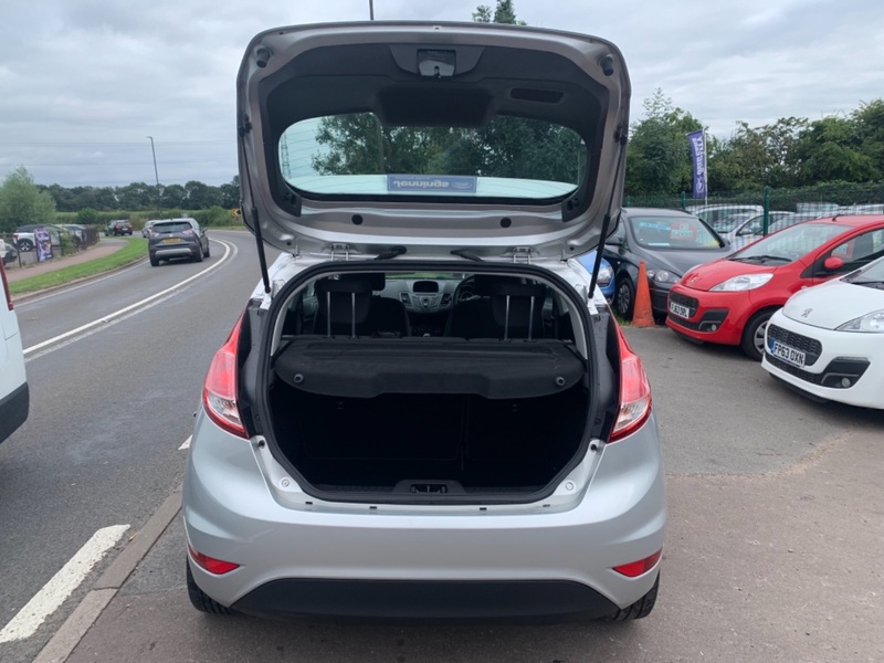 FORD FIESTA