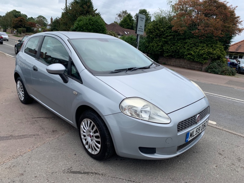 View FIAT GRANDE PUNTO 1.4 ACTIVE**LADY OWNER 11.5 YEARS**