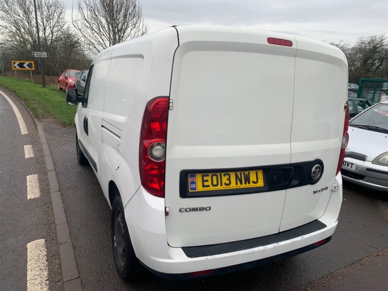VAUXHALL COMBO