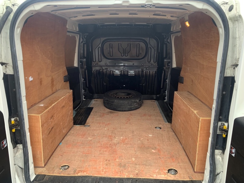 VAUXHALL COMBO