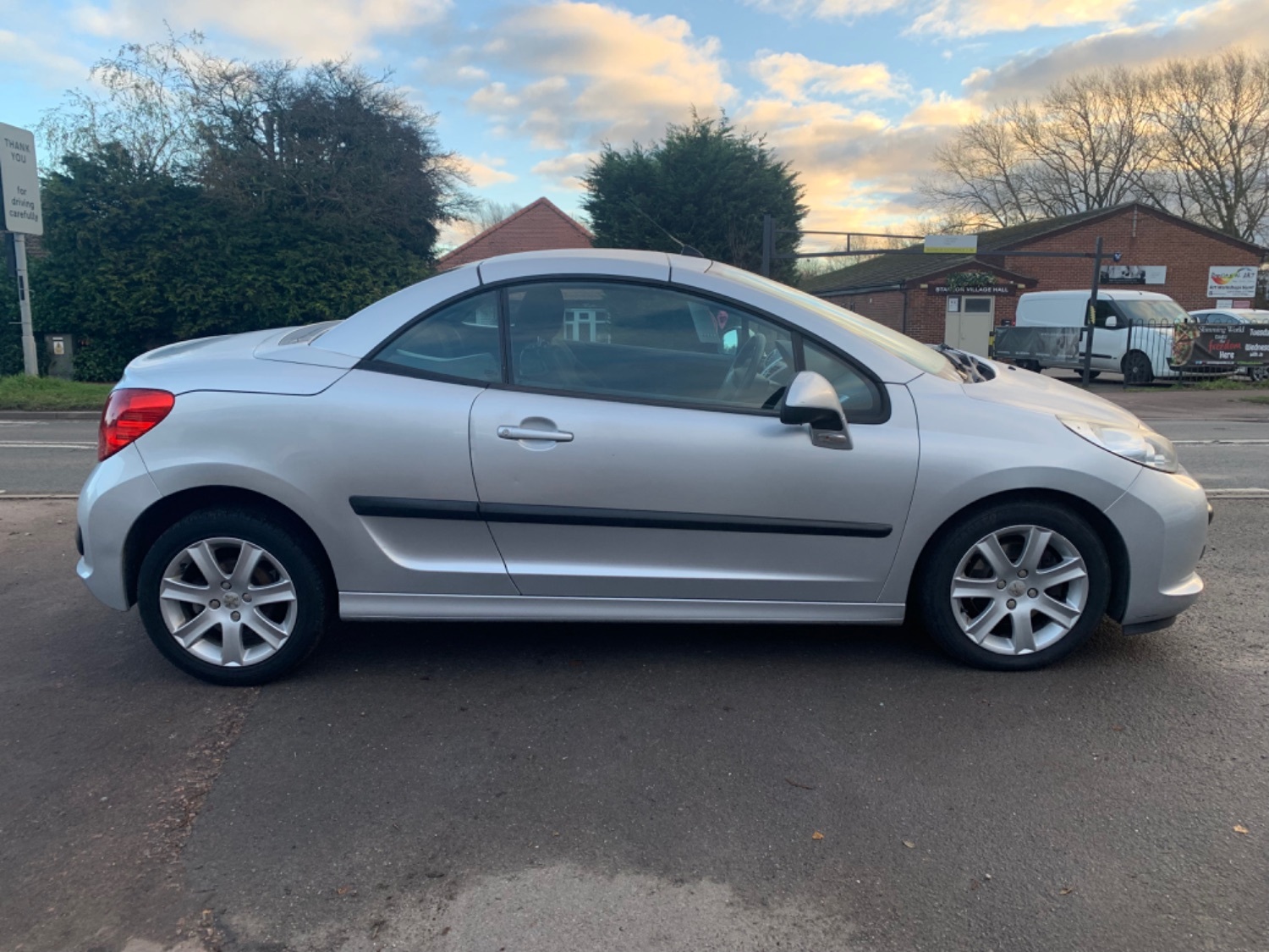 Peugeot 207CC (A) Review Sgcarmart, 58% OFF