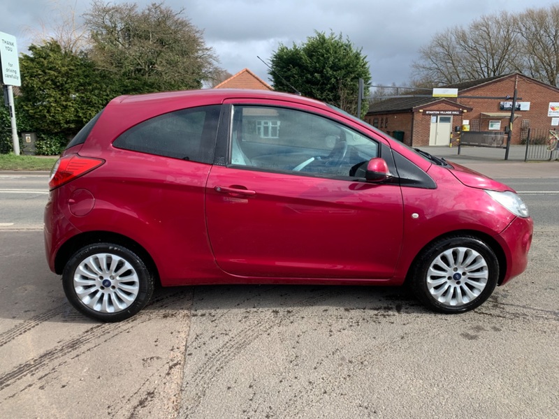 View FORD KA 1.2 ZETEC **£35 ROAD TAX**