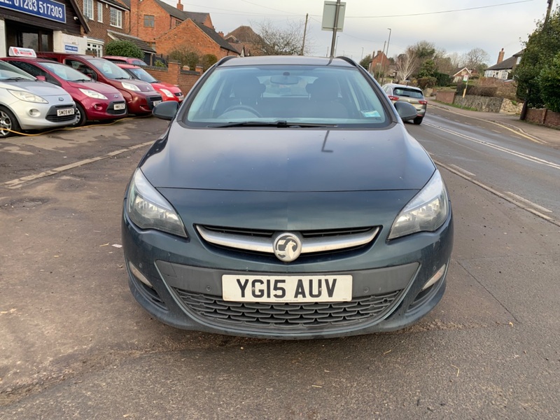 View VAUXHALL ASTRA 1.6 DESIGN CDTI ECOFLEX SS TOURER ESTATE**£20 ROAD TAX**